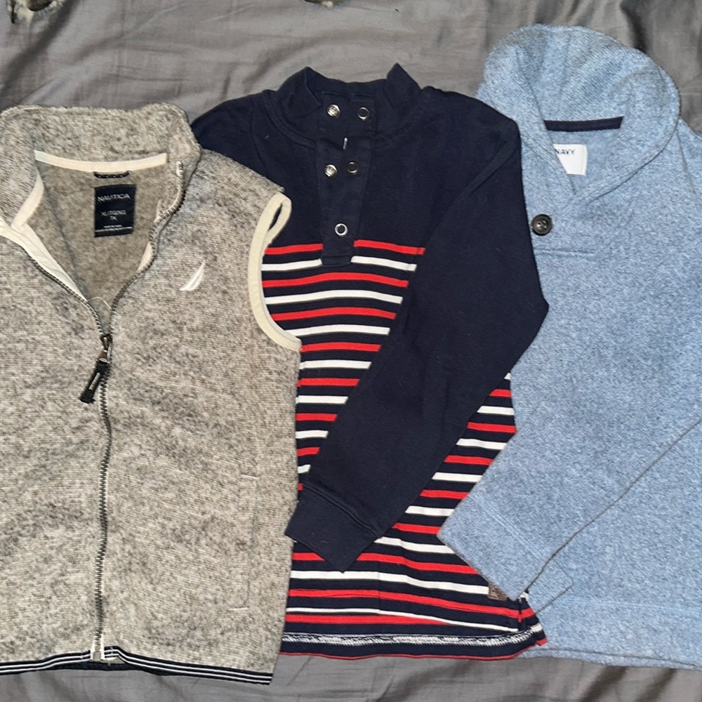 Boys’ Casual Winter Layers- size 6-7 - Lot of 3